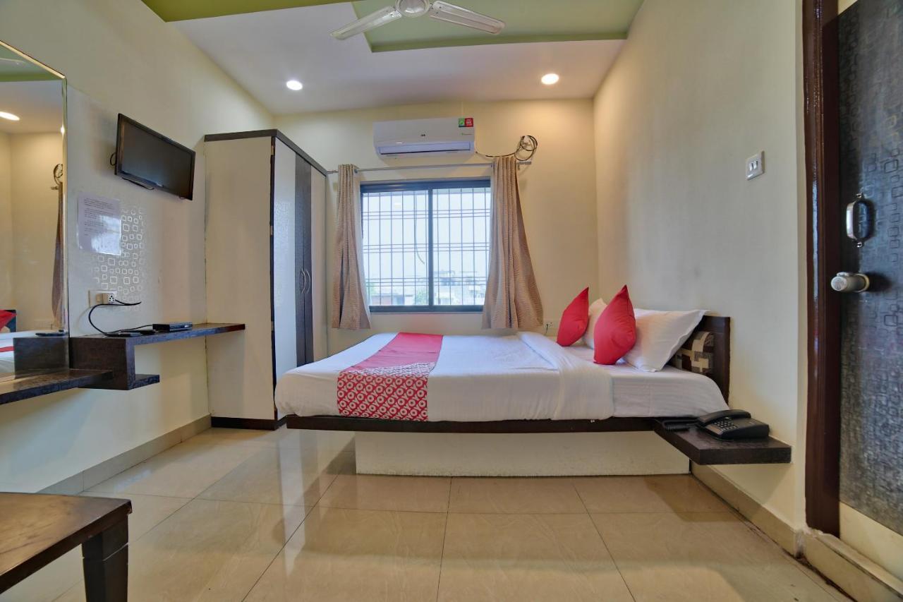 Oyo 35538 Hotel Risha Chandrapur Εξωτερικό φωτογραφία