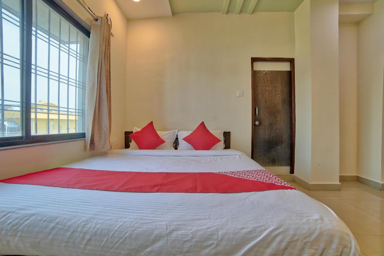 Oyo 35538 Hotel Risha Chandrapur Εξωτερικό φωτογραφία