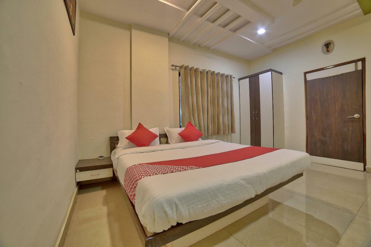 Oyo 35538 Hotel Risha Chandrapur Εξωτερικό φωτογραφία